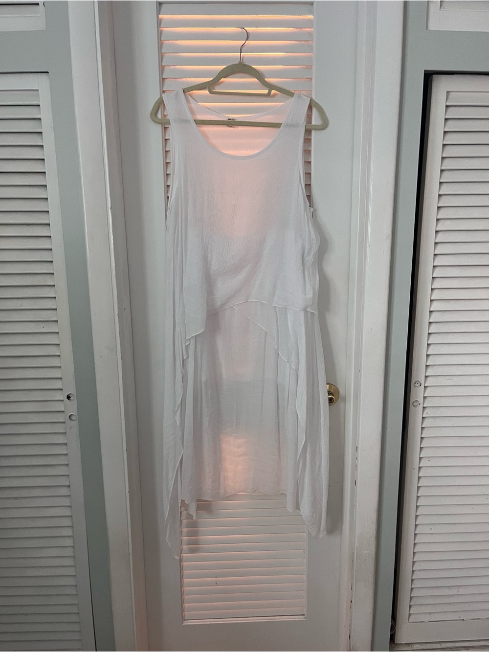 Sleeveless White High-Low Layered Dress